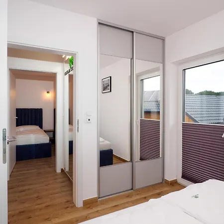 Ostoja Colette Appartement *